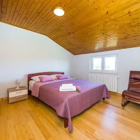 House Simoni With Pool, Zadar County *