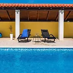 House Simoni With Pool, Zadar County