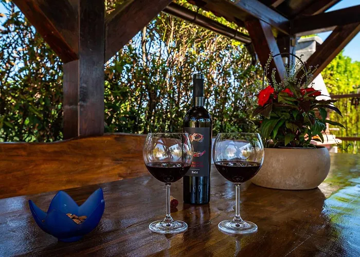 House Simoni With Pool, Zadar County Prázdninový dům